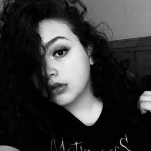 Meet your Posher, Isabella